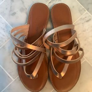 Rock & Candy Berlyn Rose Gold Strappy Flip Flops 9